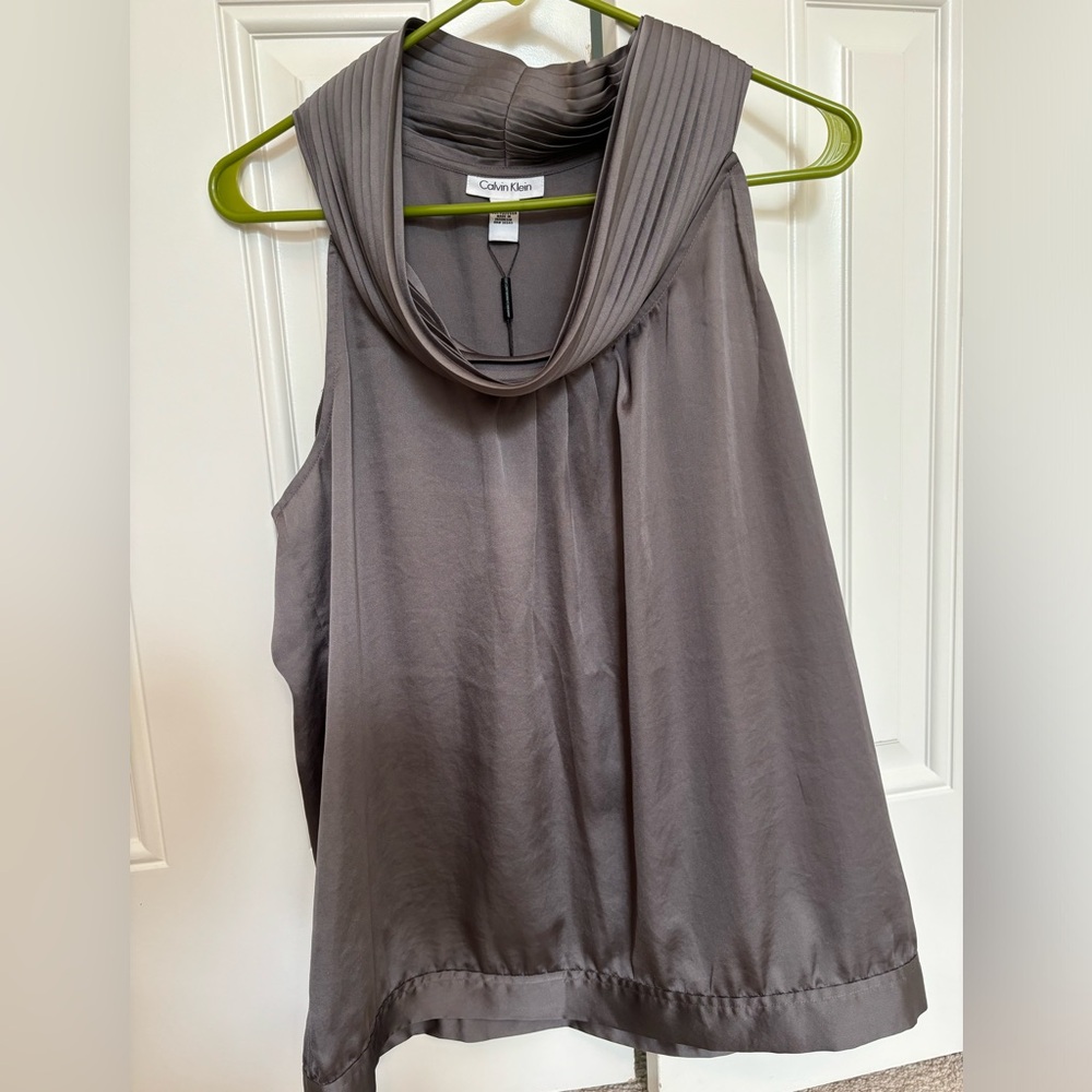 New Calvin Klein sleeveless blouse